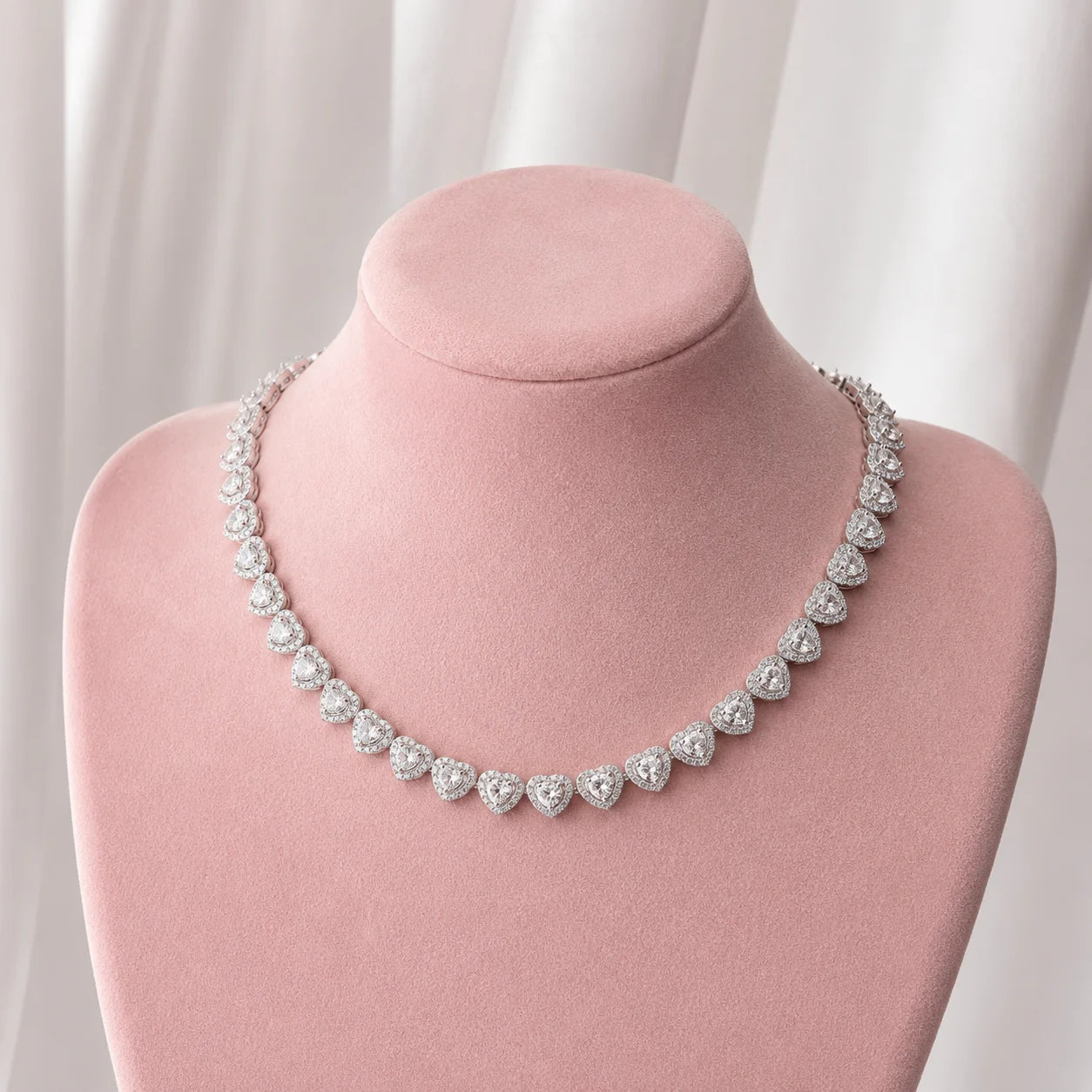 Collar Diamantado Corazones