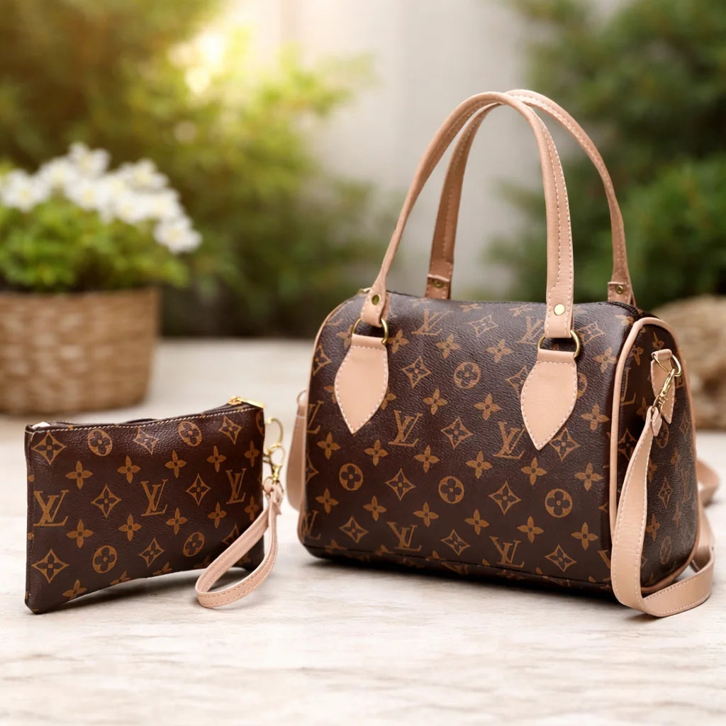Bolso y Cosmetiquera LV
